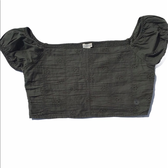 Aeropostale Tops - Aeropostale Cropped Army Green Top